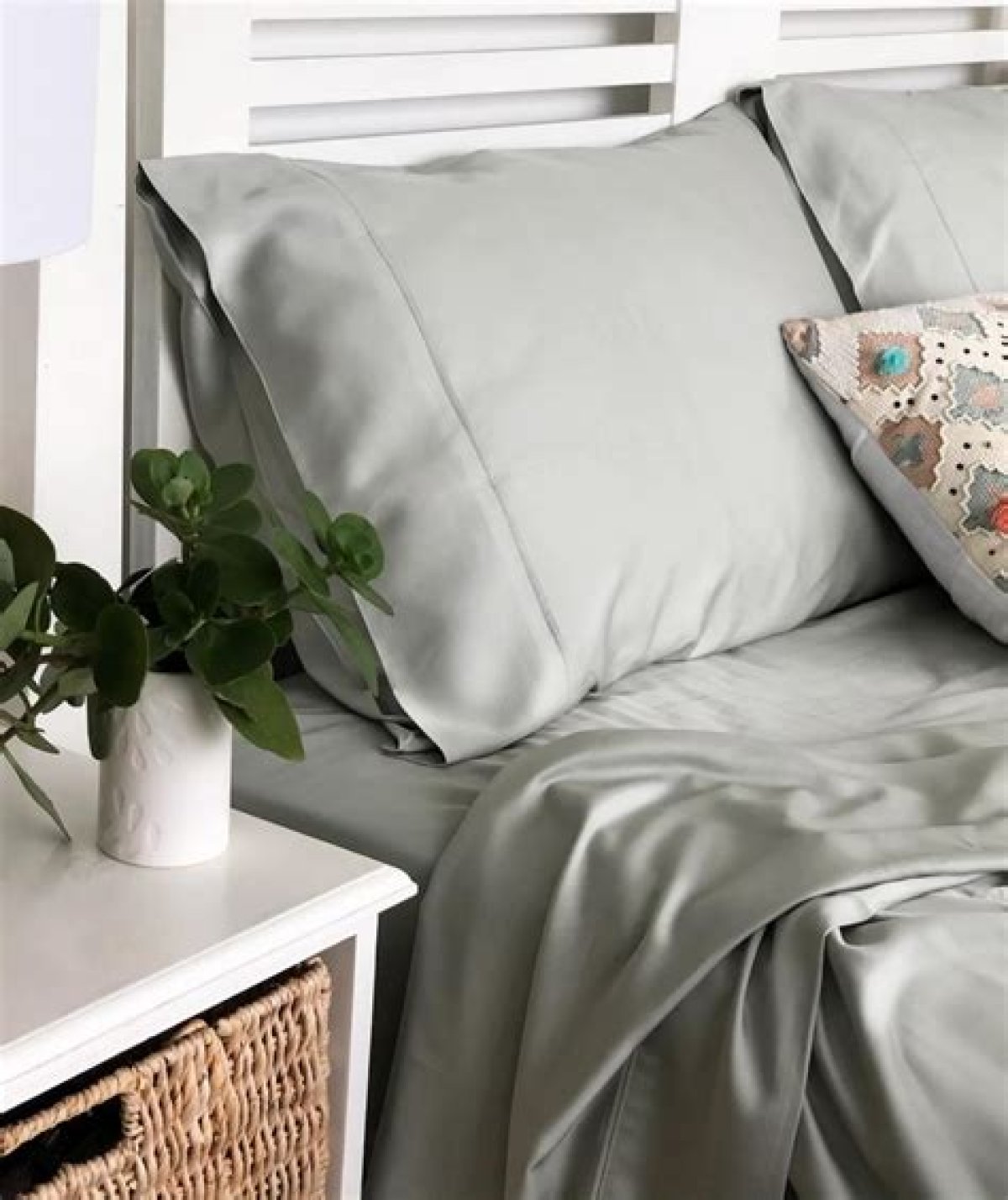 10 Best Summer Bed Sheets to Keep You Cool