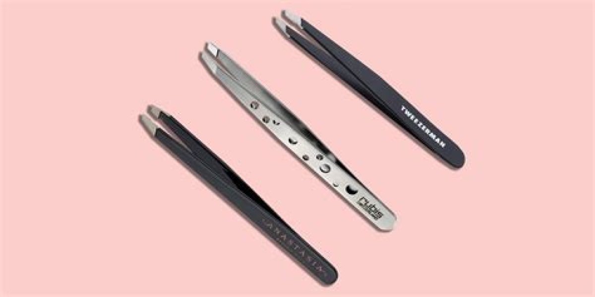 13 Best Eyebrow Tweezers for Flawless Brows