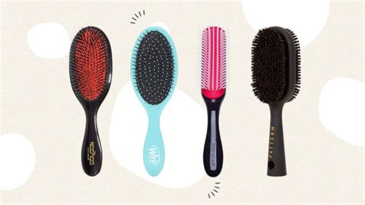 15 Best Hair Brushes for Men to Style Their Hair Effortlessly
