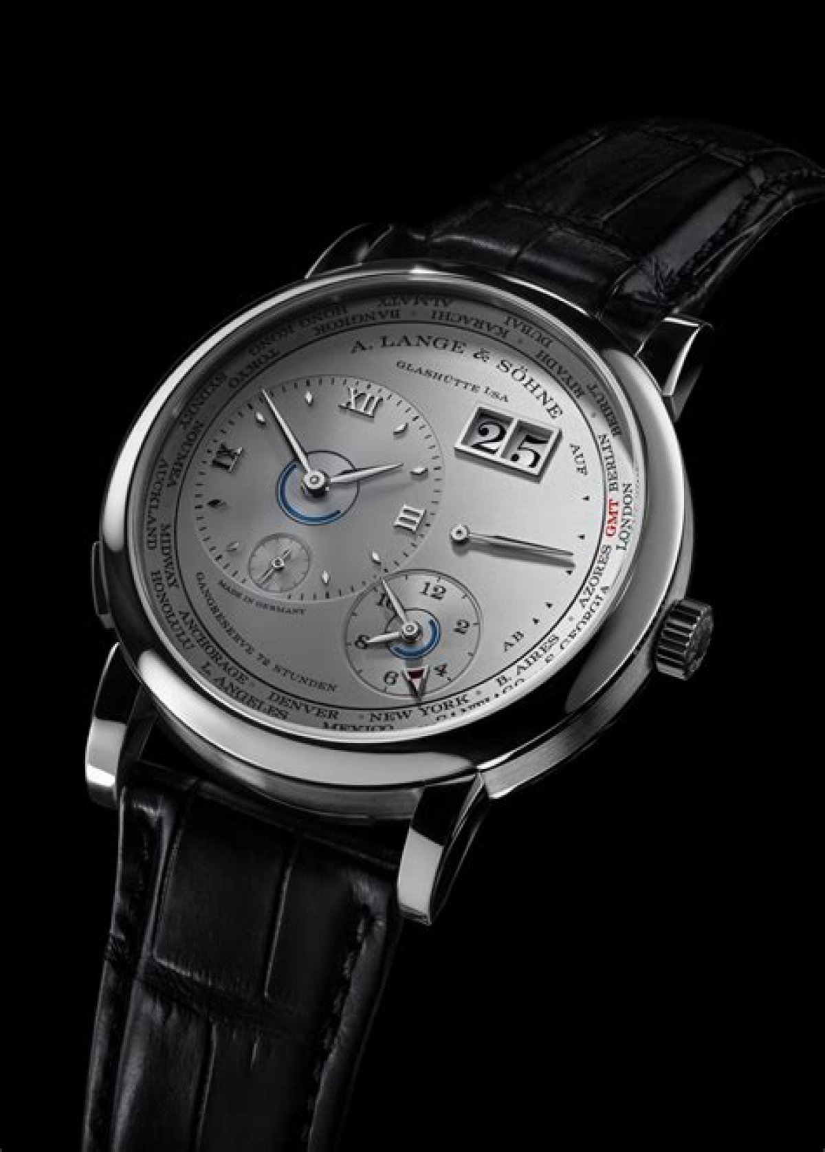 5 Biggest Timepiece Moments in July 2023: from Wimbledon Champ Carlos Alcaraz’s Rolex Daytona and Cristiano Ronaldo’s Chrono24 Investment, to Bulgari’s Marble Watch and Louis Vuitton’s New Tambour