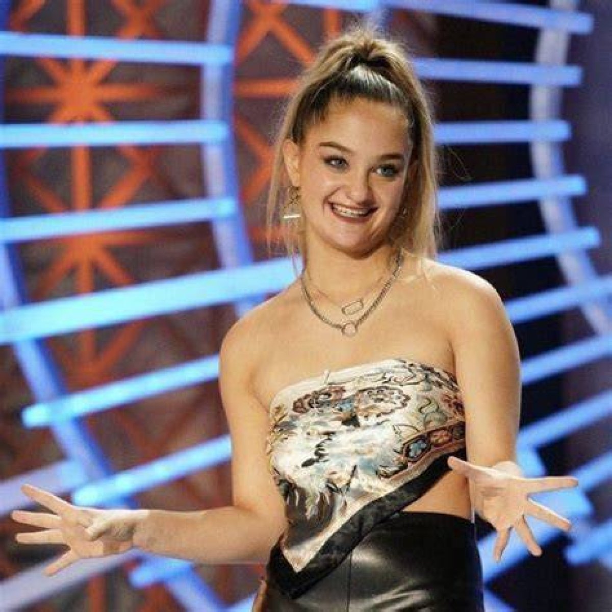5 Times Claudia Conway Broke the Internet: from a Nude Photo Scandal to Being Grilled by Katy Perry on American Idol, Former Trump Advisor Kellyanne Conway’s Daughter Keeps Making Headlines