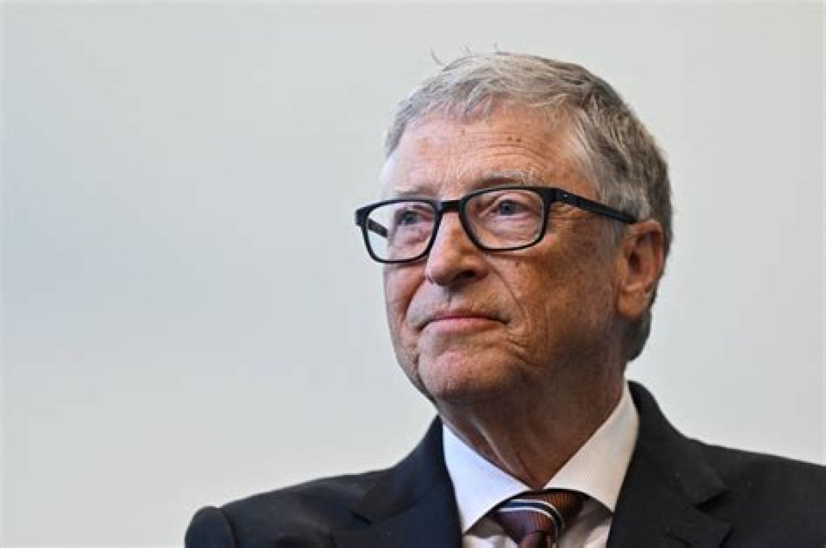 8 Ultra-Rich Celebrities Who Aren’t Leaving Fortunes to Their Kids: Mick Jagger’s Bombshell Is Nothing New … from Tech Billionaires Bill Gates and Mark Zuckerberg, to Ashton Kutcher and Mila Kunis