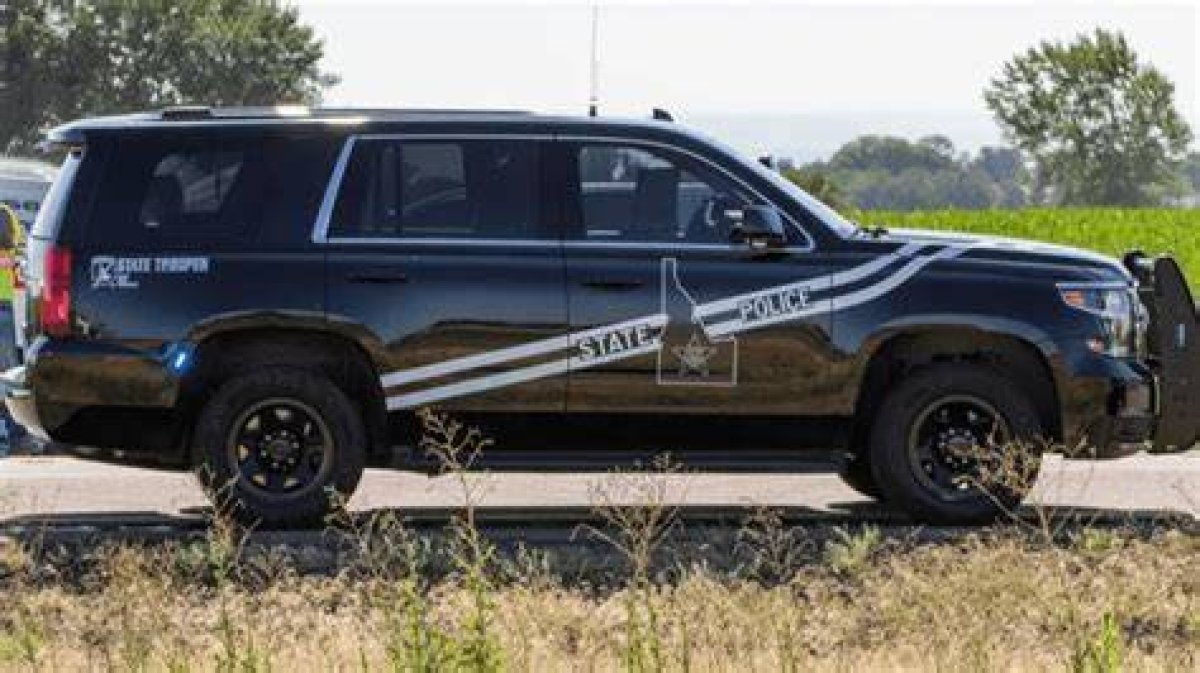 9 Killed in Crash of 2 Us Army Black Hawk Helicopters in Kentucky