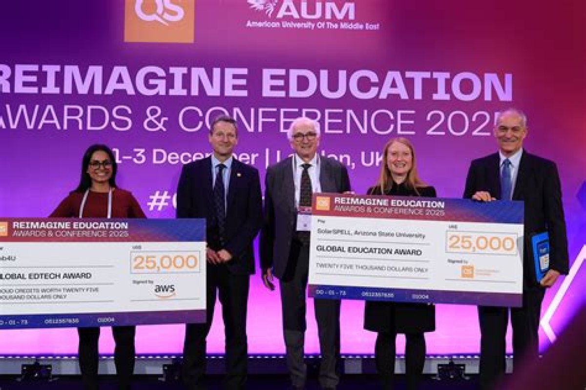 Academics Scoop Prizes at the Reimagine Education Awards