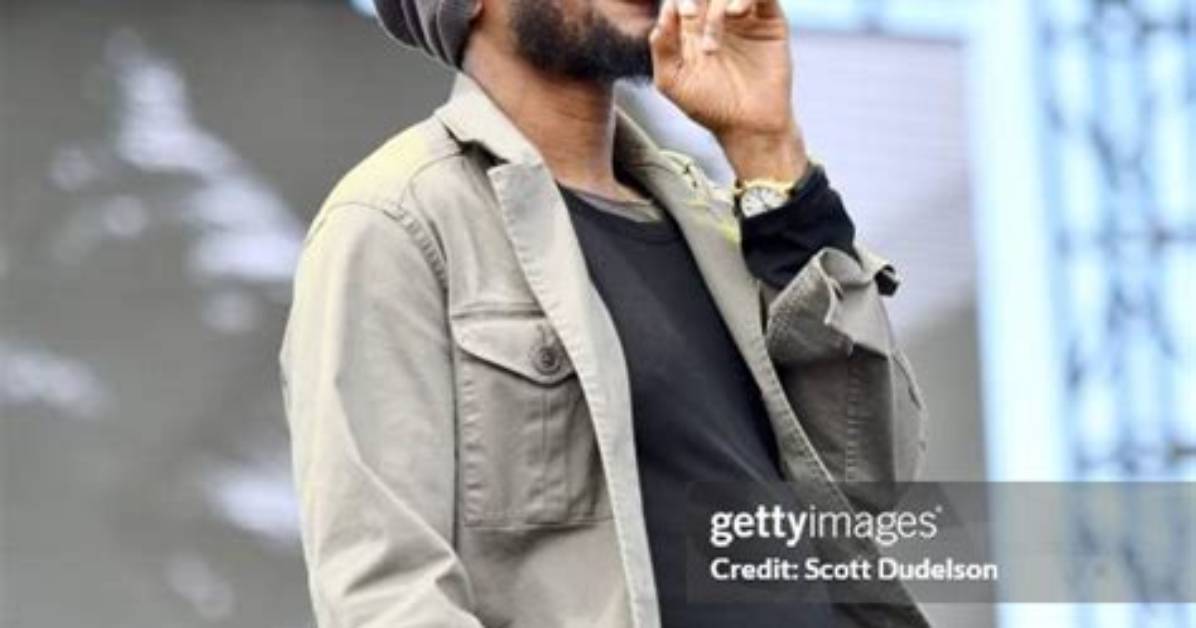 Actor and Rapper Mos ___