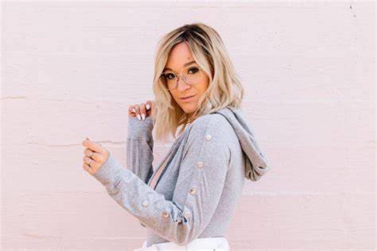 Alisha Marie Net Worth and Earnings