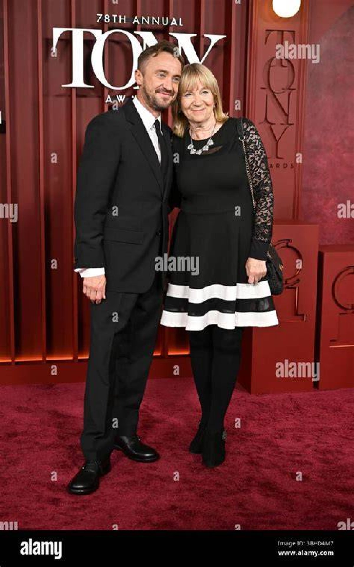 All About Sharon Anstey | Mother of Tom Felton, Age, Controversy, Net Worth, Height, Instagram, Ex-Husband Death and Parents