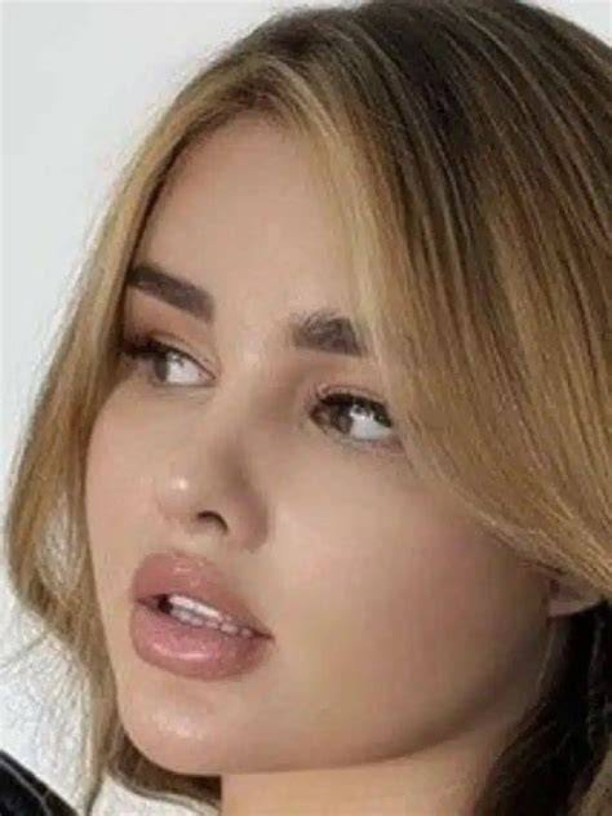 Anastasia Kvitko [Model] Wiki, Height, Weight, Boyfriend & More