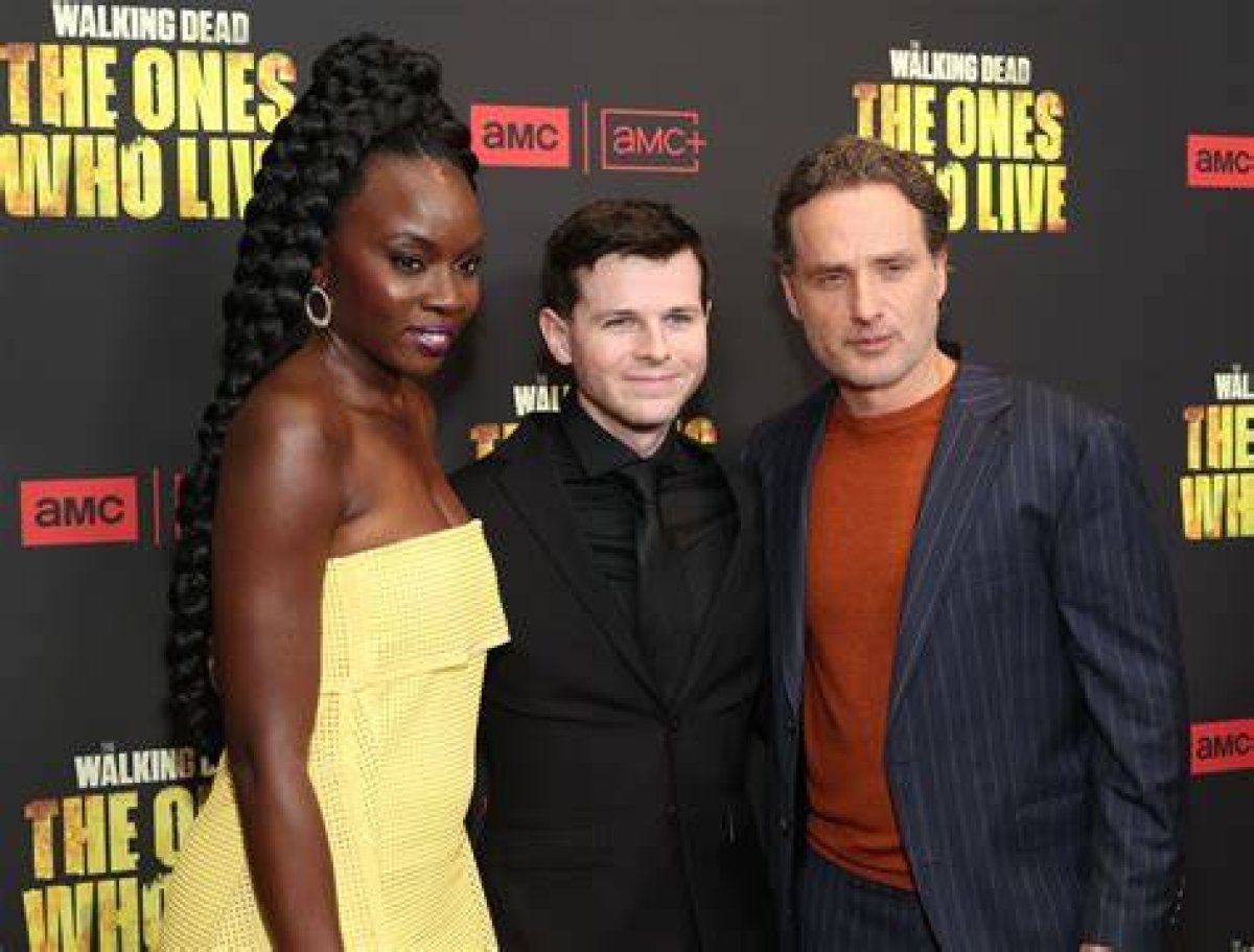 Andrew Lincoln Says He and Danai Gurira Campaigned for Walking Dead Nude Scene