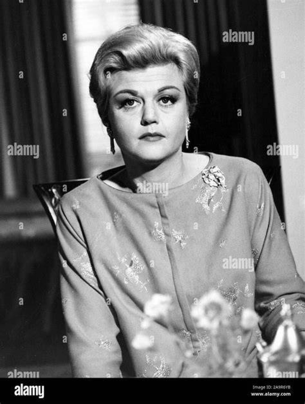 Angela Lansbury Young: 10 Rare and Glamorous Photos