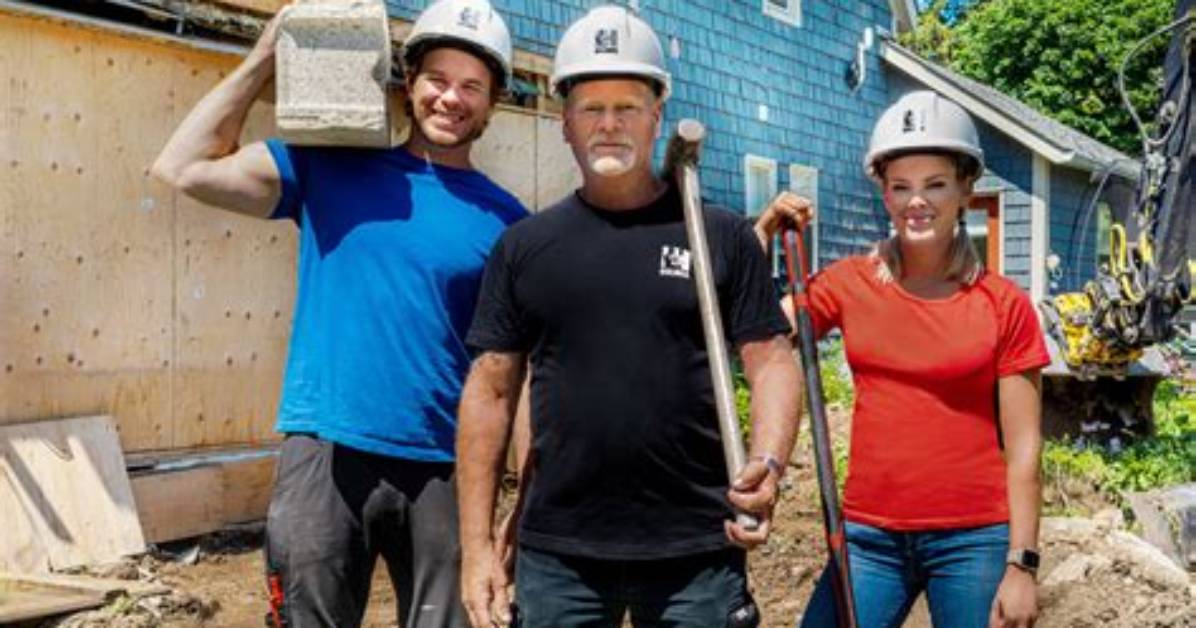 Are Mike Holmes Daughters Builders Too?