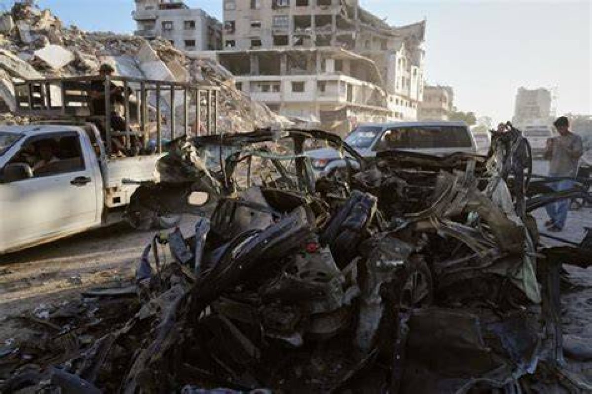 As Death Toll Passes 300,000, Us-China Discord Hampers Search for Covid-19’S Origin