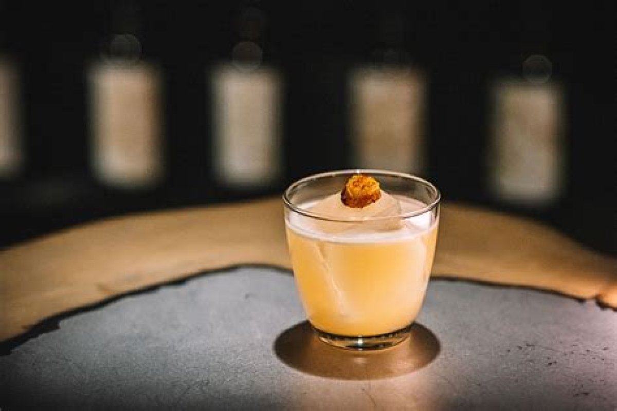 Asia’s Most Sustainable Cocktail Bars, from Hong Kong’s Penicillin to Late Night Hangs at Raffles Singapore, Four Seasons Kuala Lumpur and Rosewood Hong Kong