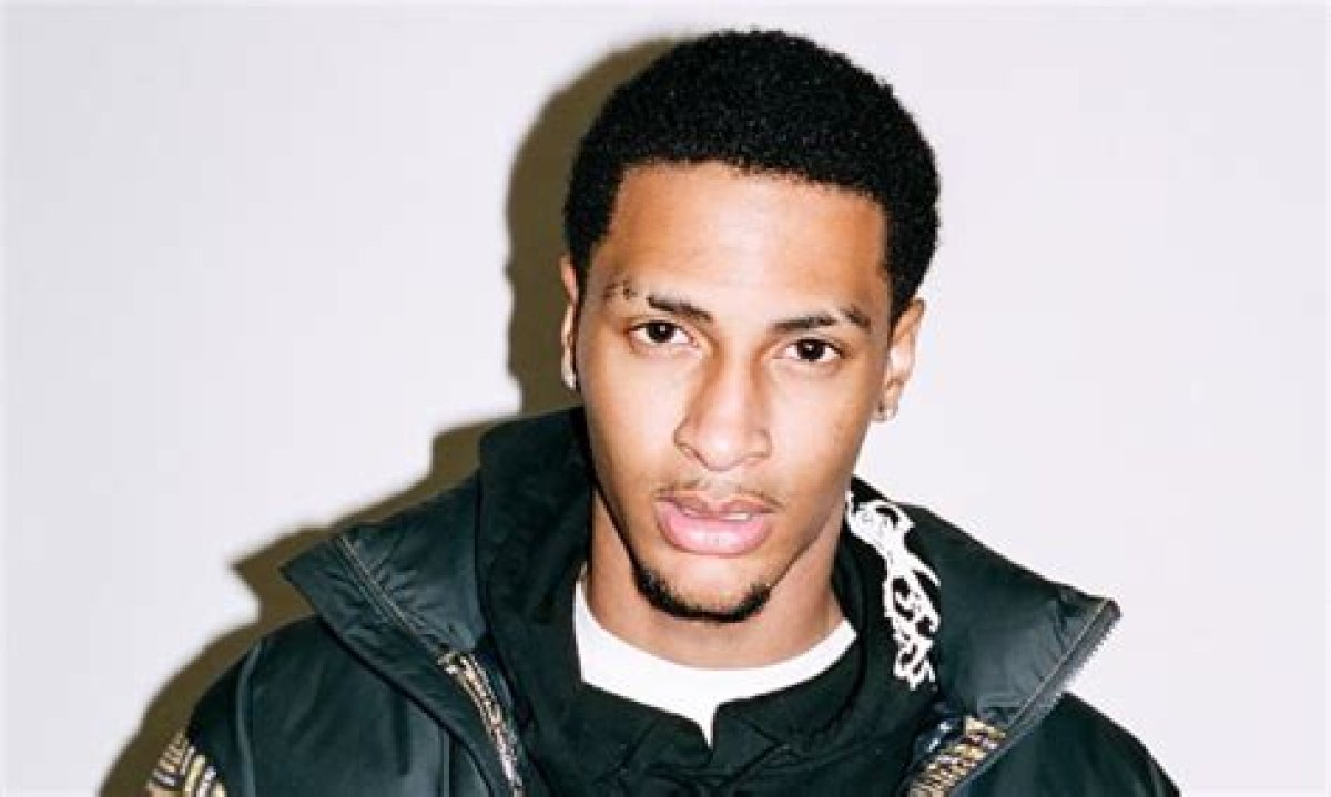Bands and Walk Rapper, Comethazine Is Single and Has a Net Worth of $600,000.