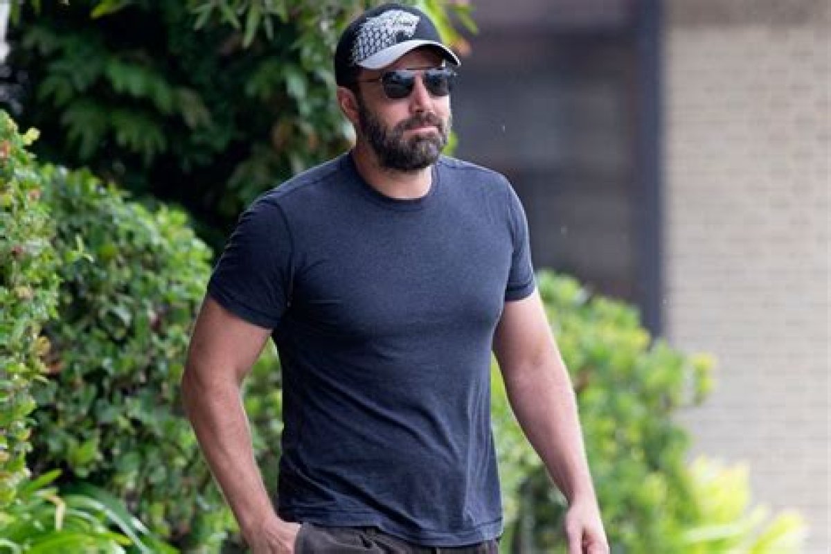 Ben Affleck Height, Weight, Age and Body Measurements