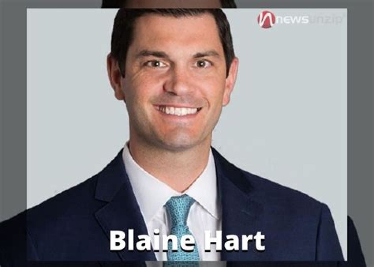 Blaine Hart Age, Net Worth and Instagram - Who Is Andi Dorfman New Boyfriend?