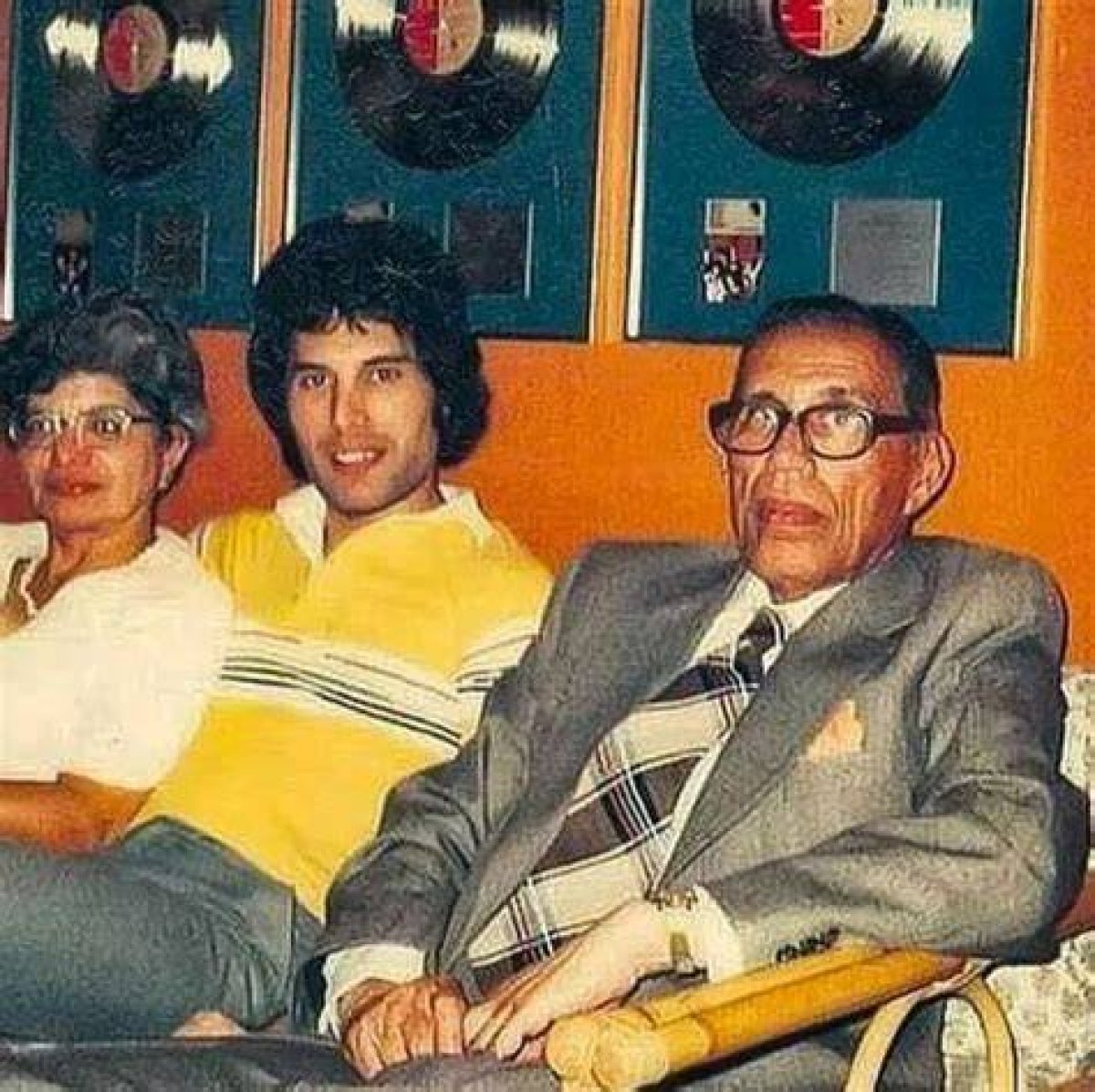 Bomi Bulsara: What Happened to Freddie Mercury’s Father?