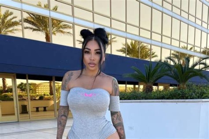 
Brittanya Razavi Height, Weight, Net Worth, Age, Birthday, Wikipedia, Who, Nationality, Biography 