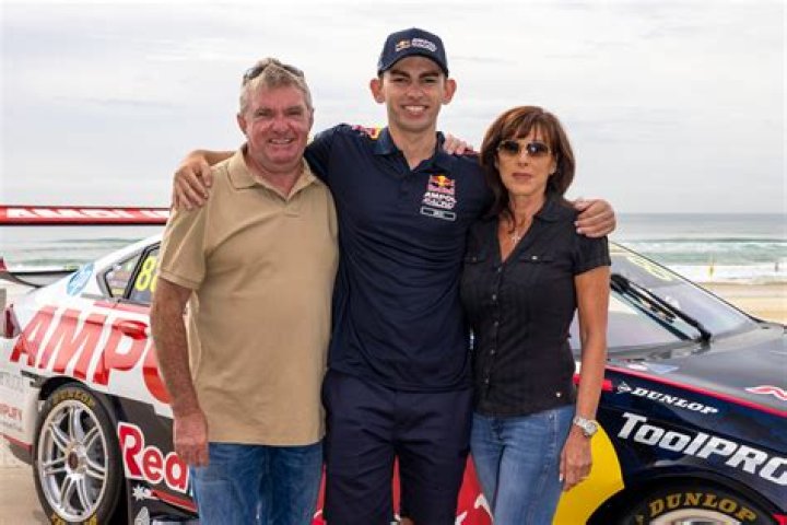 
Broc Feeney Parents And Family Meet Paul And Sue Feeney On Instagram 