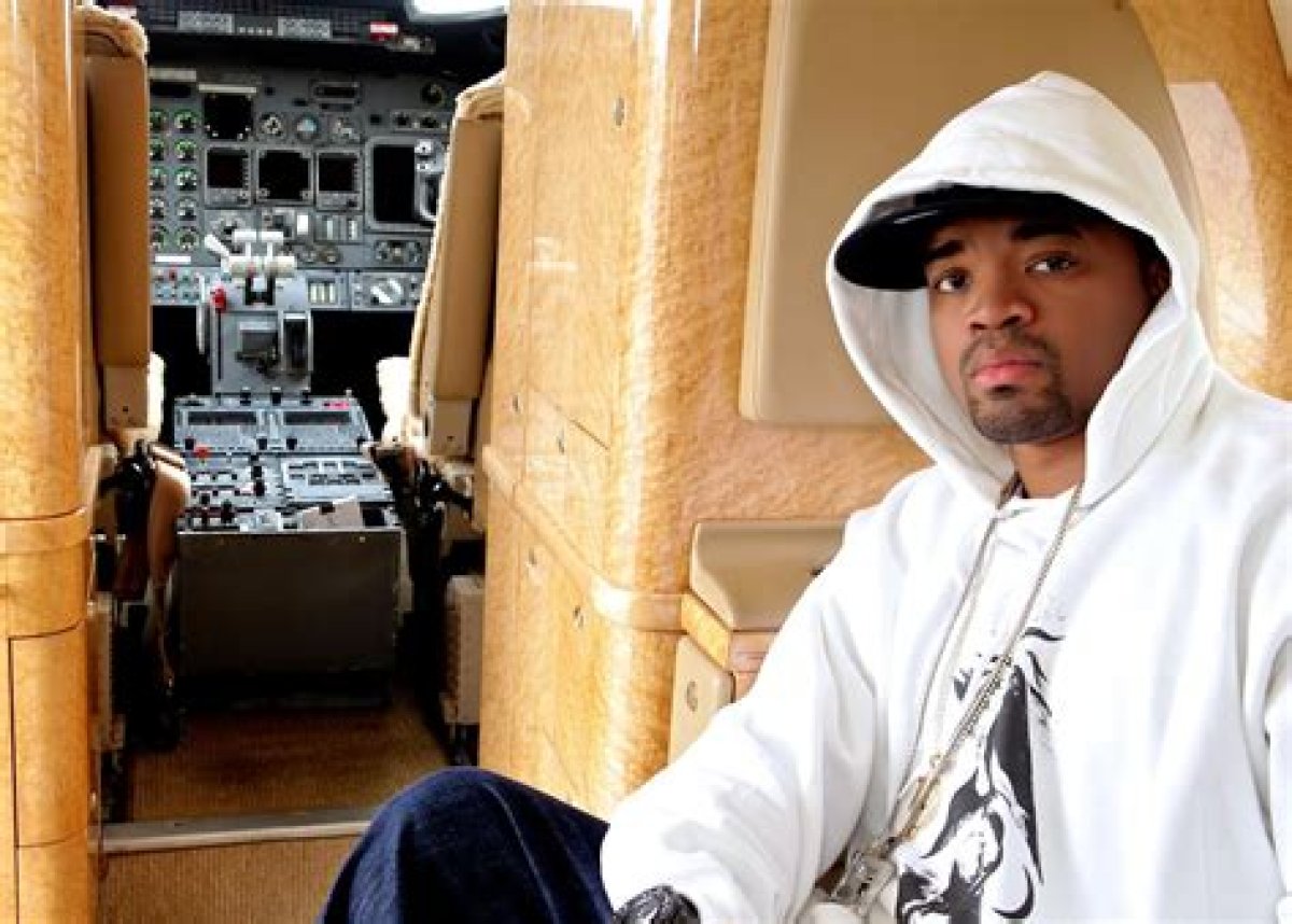 Buggzy Hoffa - Bio, Net Worth, Height