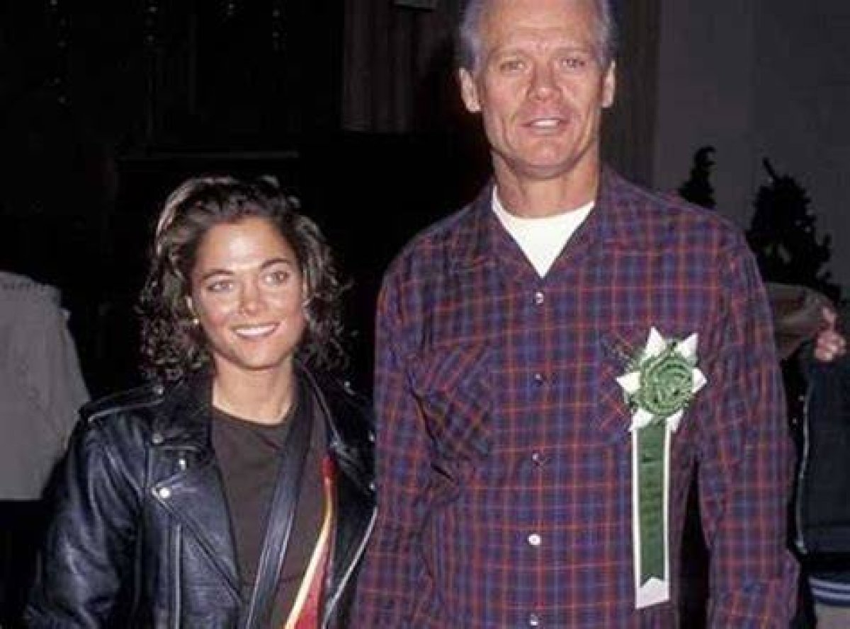 Caitlin Nell Dryer, Fred Dryer's Daughter