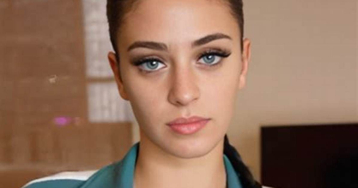 Camilla Araujo of Leak: the Rise and Impact of a Social Media Sensation