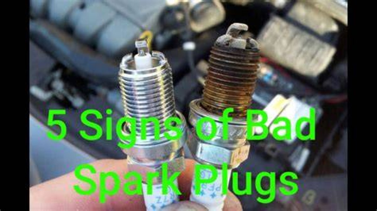 Can Bad Spark Plugs Cause Engine to Run Lean?