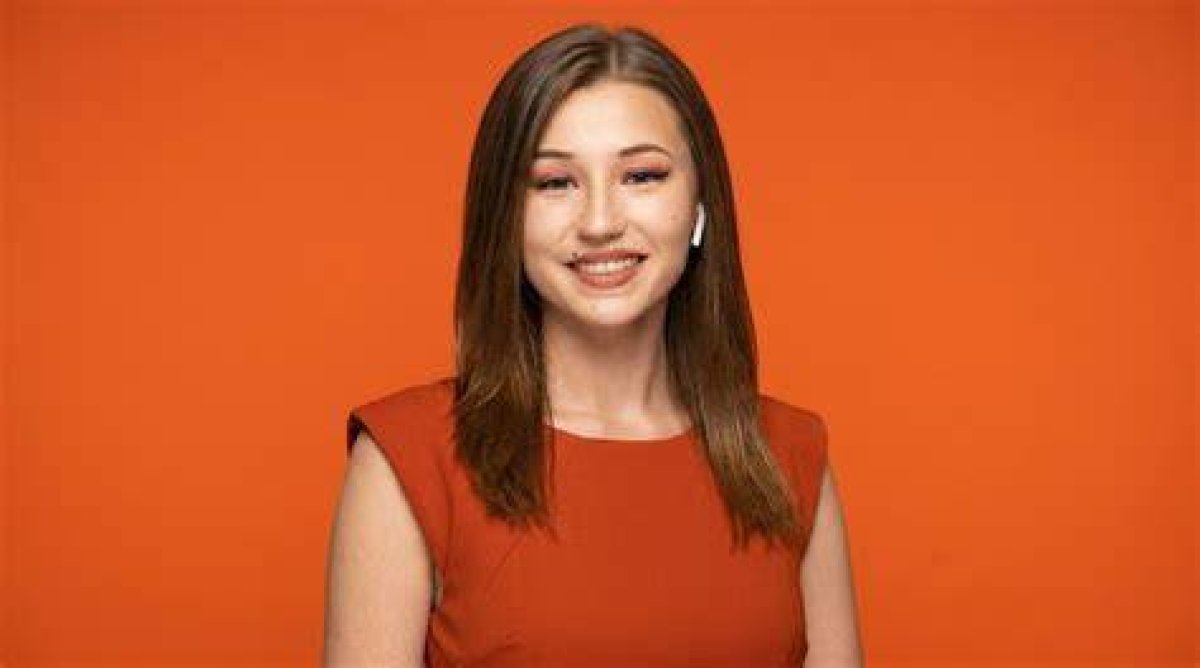 Carolina Sifuentes Age | Wiki, Net Worth, Bio, Height, Boyfriend