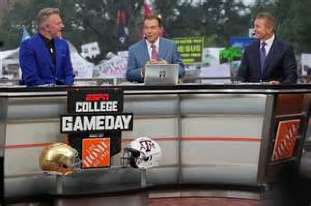 Channel That Airs College Gameday