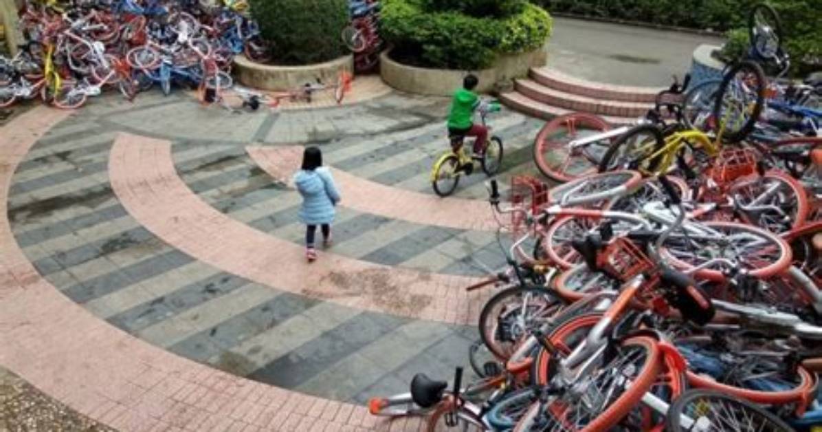 China’s Bike Sharing Bubble Has Burst – Drone Photography Captures Its Casualties Rusting in ‘Bicycle Graveyards’