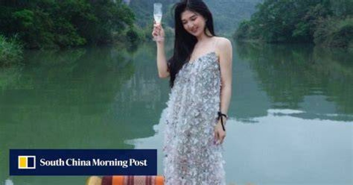 Chinese Online Celebrity Dies After Liposuction Leads to Flesh-Eating Bacteria Infection