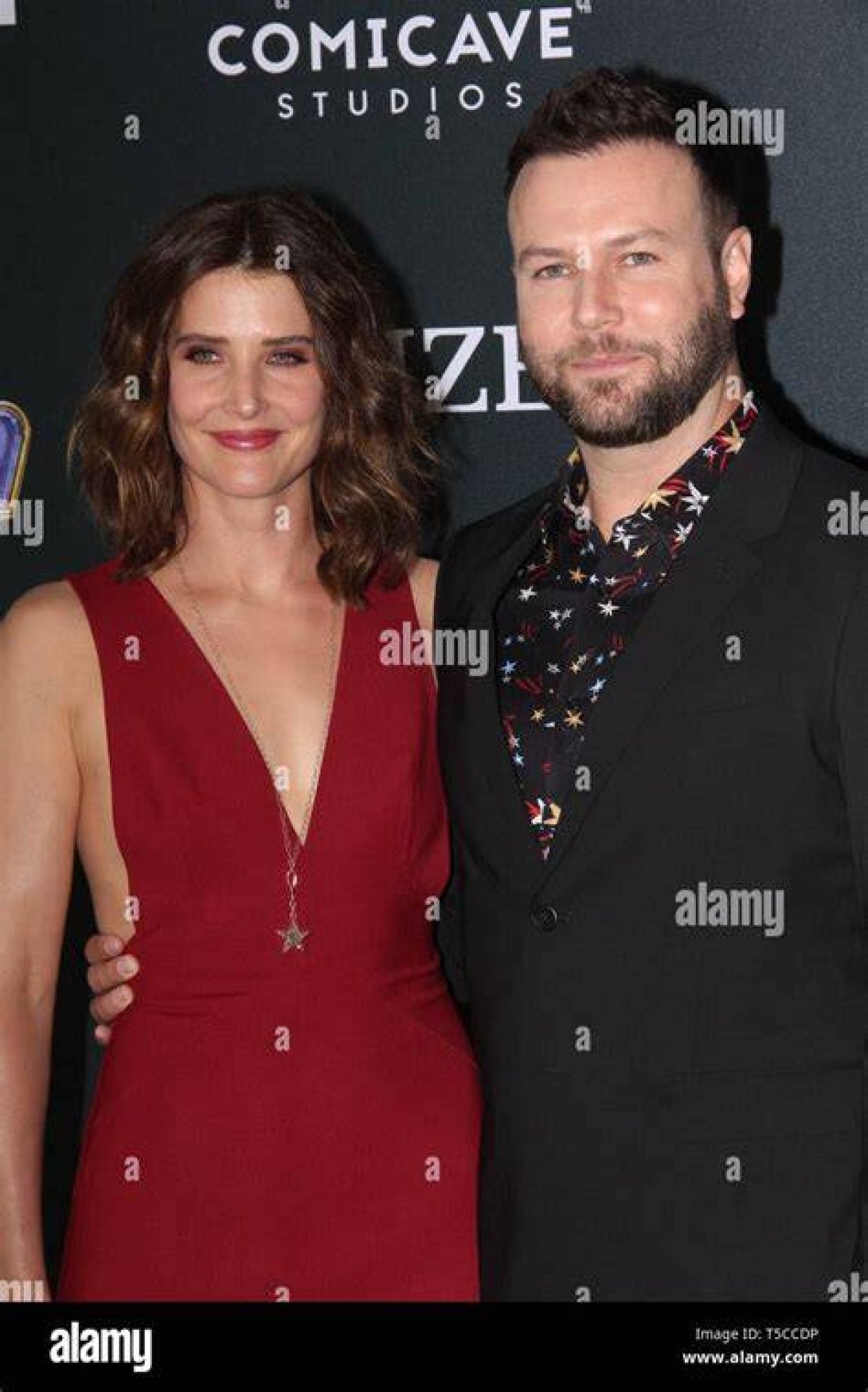 Cobie Smulders and Husband Taran Killam Married for 10 Year's