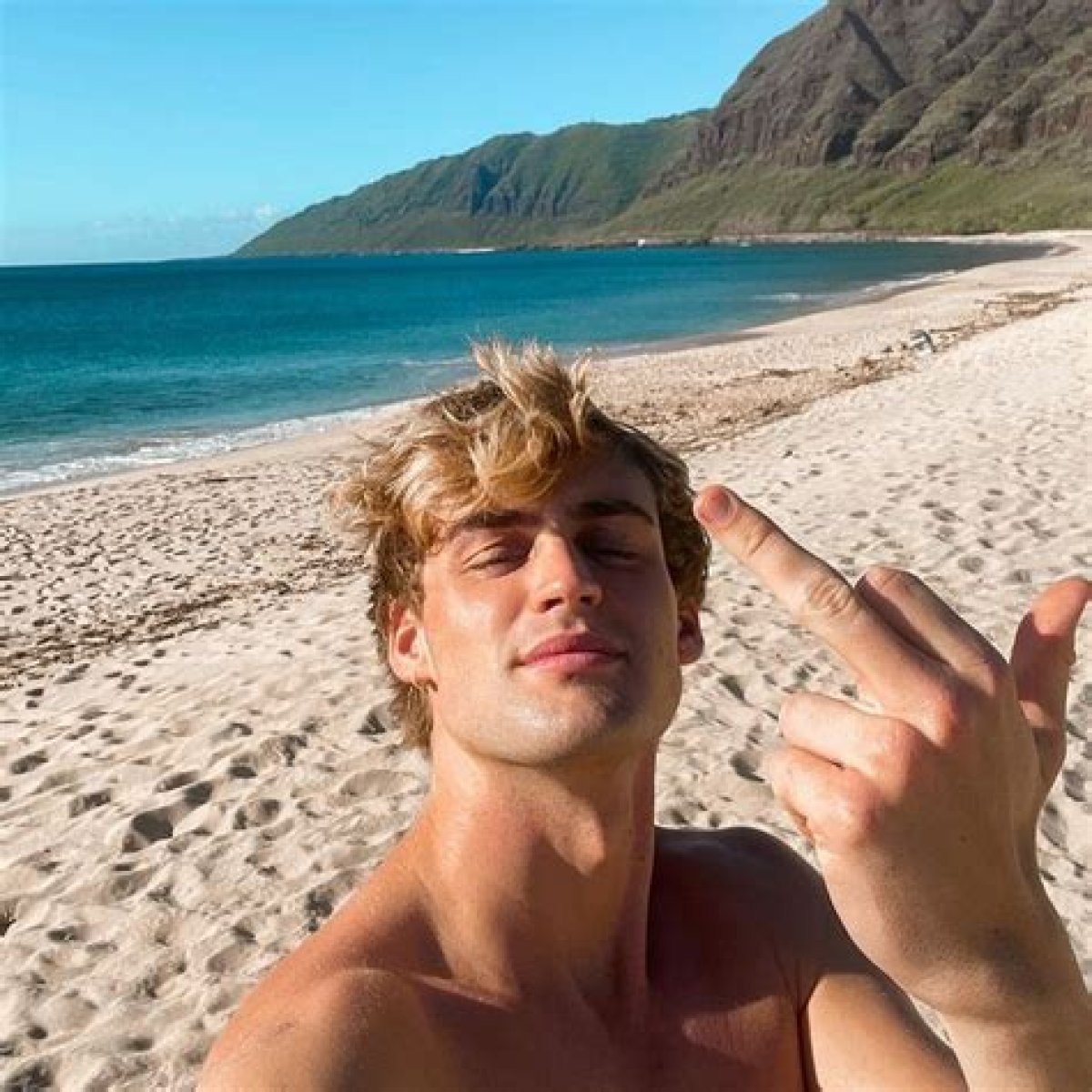 Colin Duthie Biography | Age, Wiki, Net Worth, Bio, Height, Girlfriend? |