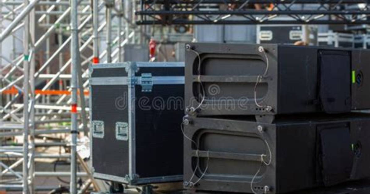 Concert Devices Sometimes Arranged in Stacks