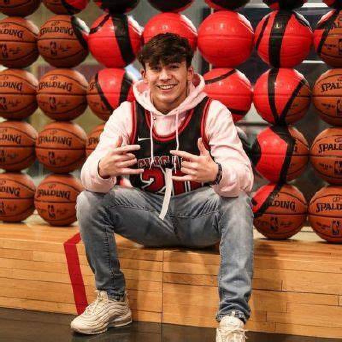 Corey Whelan Age | Wiki, Net Worth, Bio, Height, Girlfriend