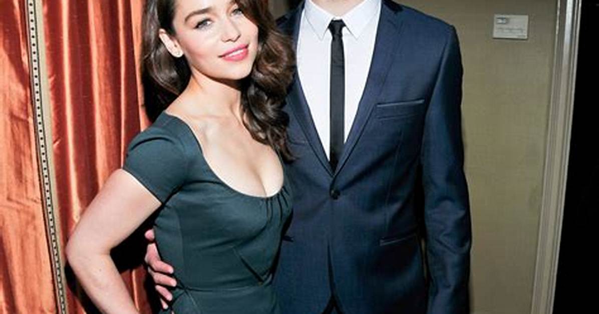 Cory Michael Smith's Girlfriend: a Deep Dive into Their Relationship