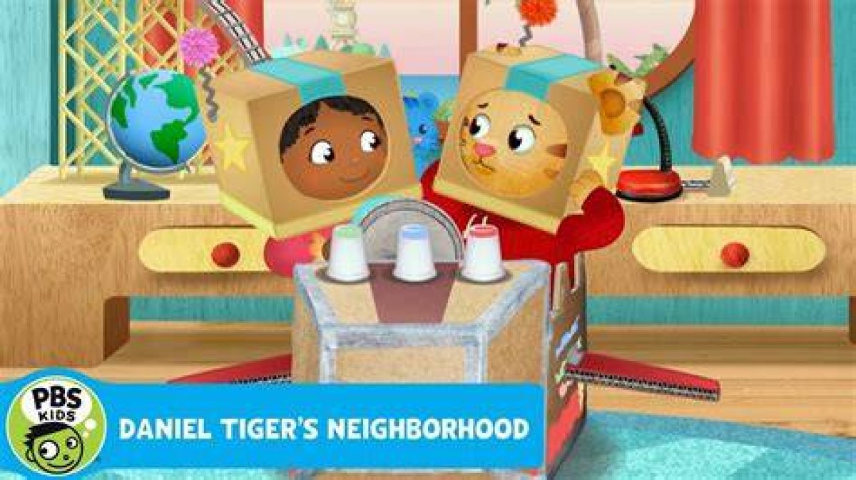 Daniel Tiger's Neighborhood | Daniel's Tummy Hurts | Season 3 | Episode 8