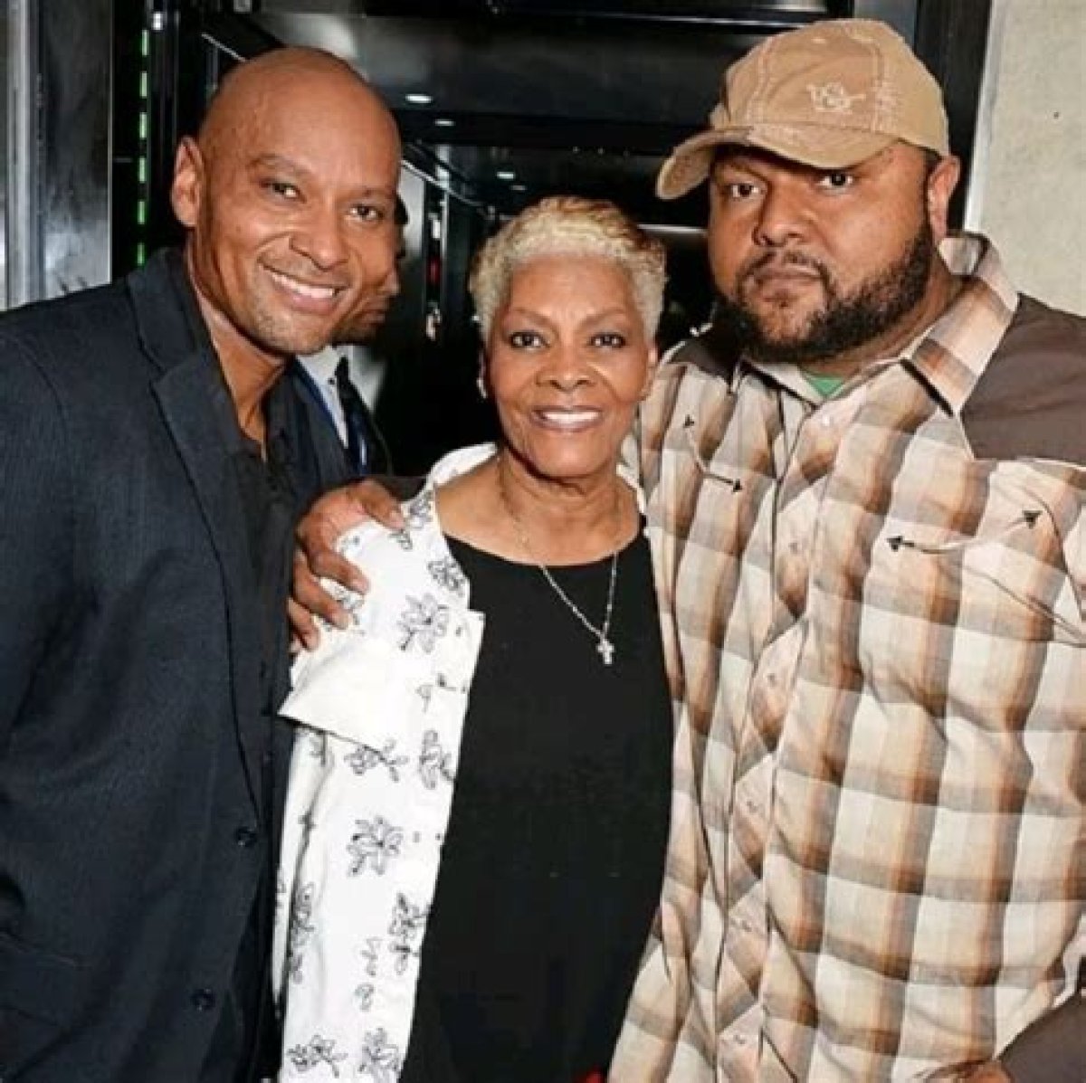 David Leland Elliott: Who Is Dionne Warwick and William Elliott's Son?