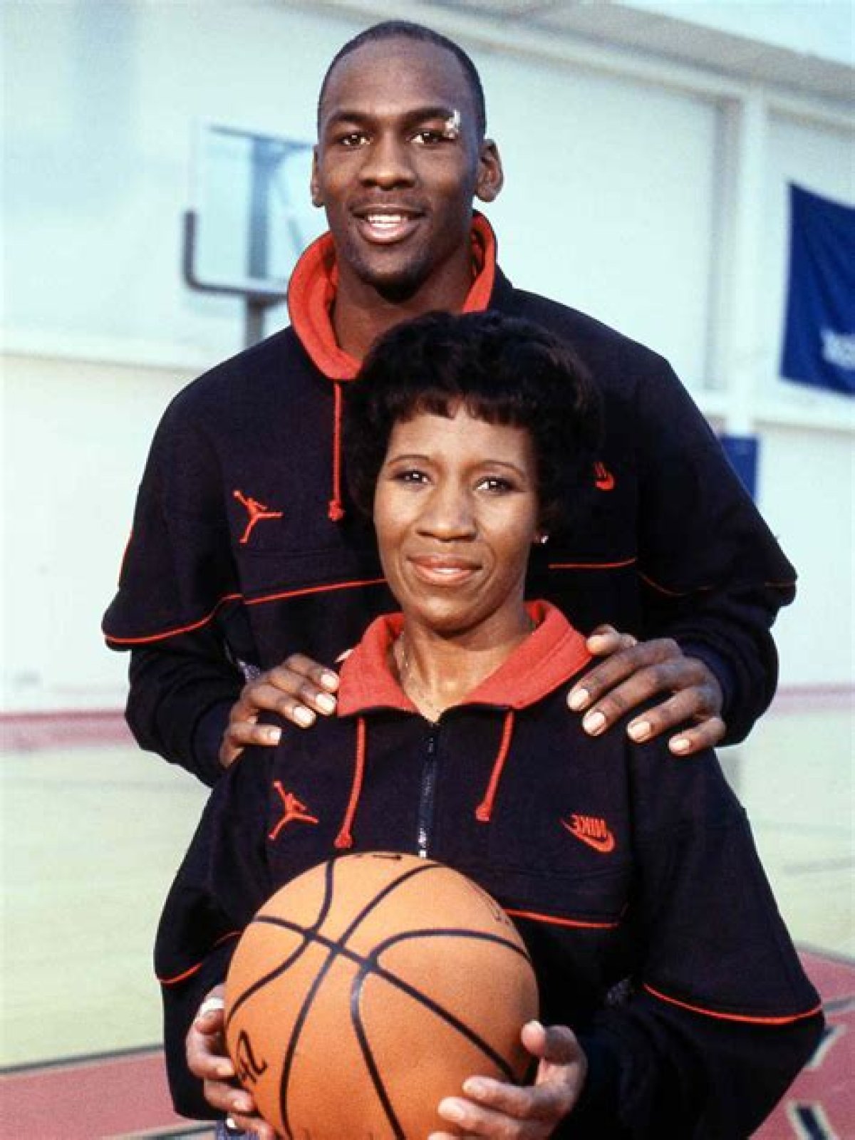 Deloris Jordan: the Life and Legacy of a Remarkable Woman
