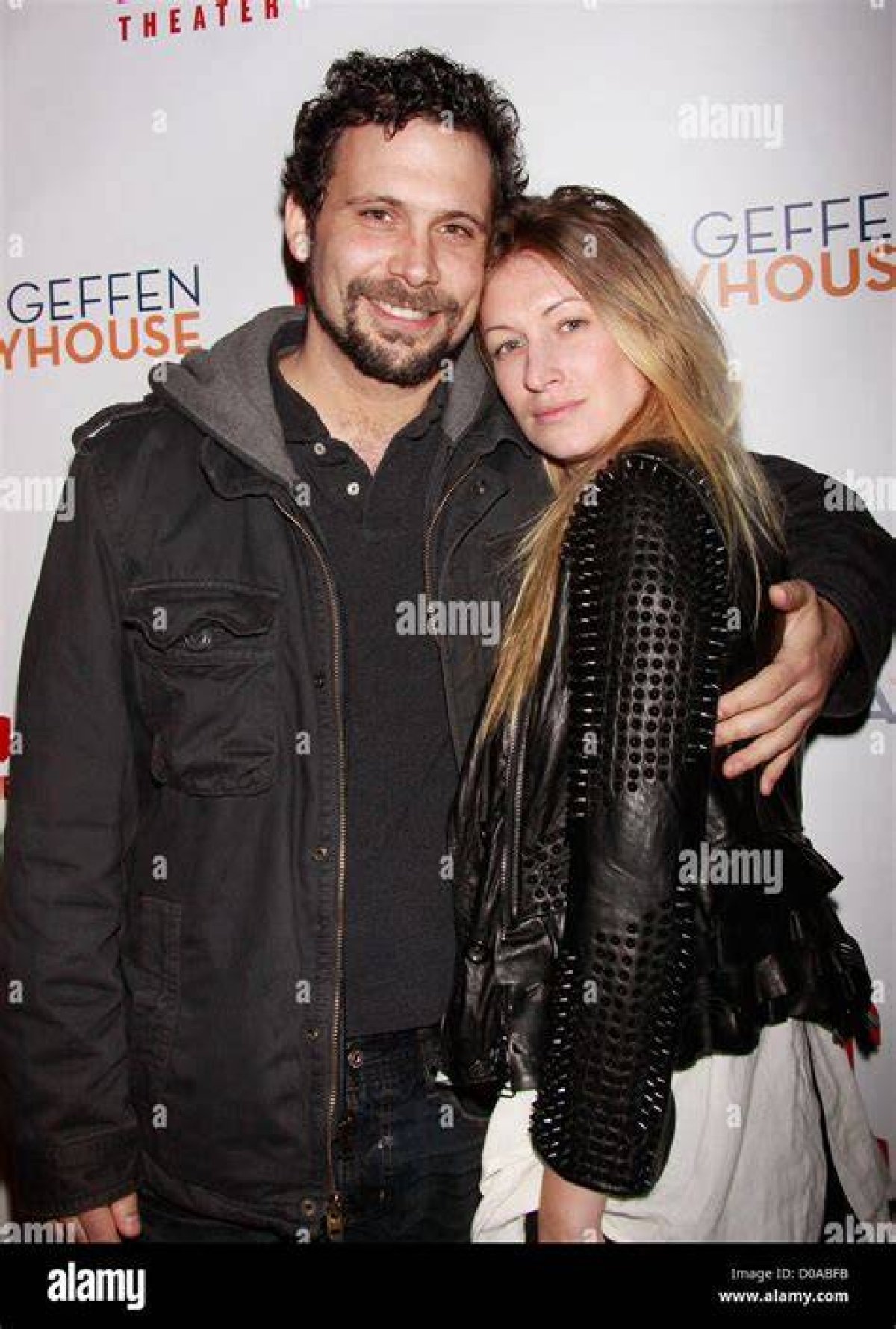 Discovering Jeremy Sisto's Wife and Their Enduring Bond