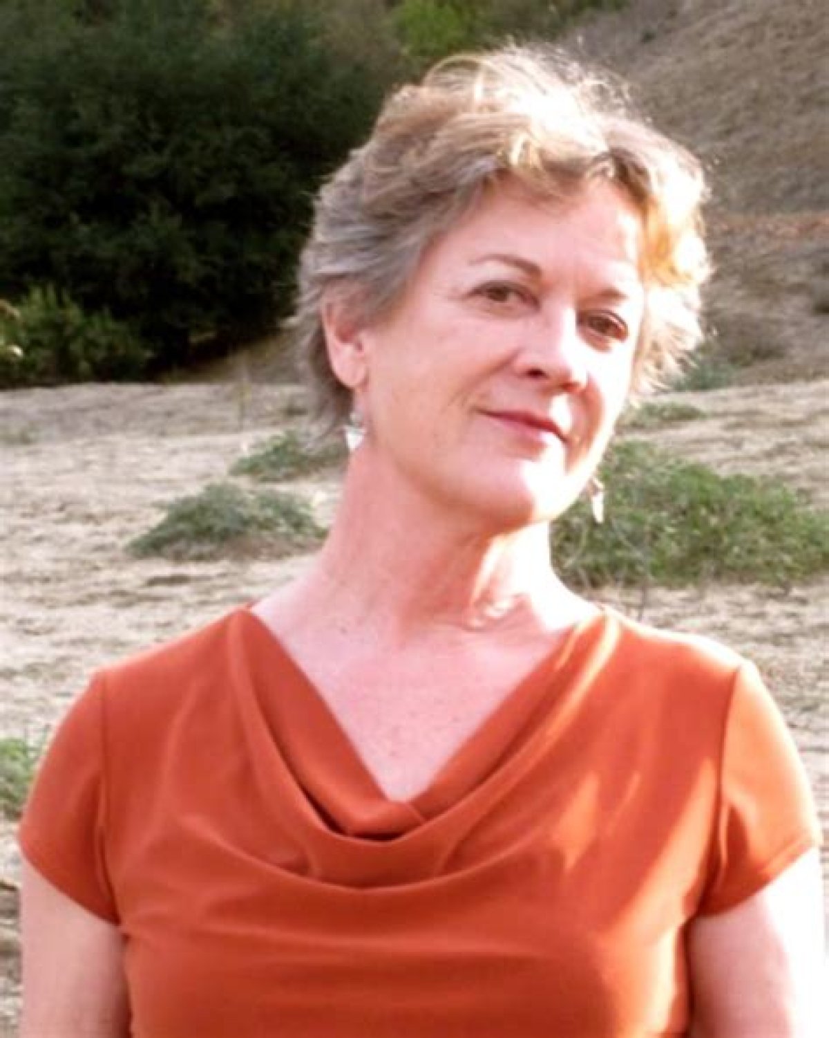 Discovering the Enigmatic Joan Zerrien: a Journey Through Her Life and Art