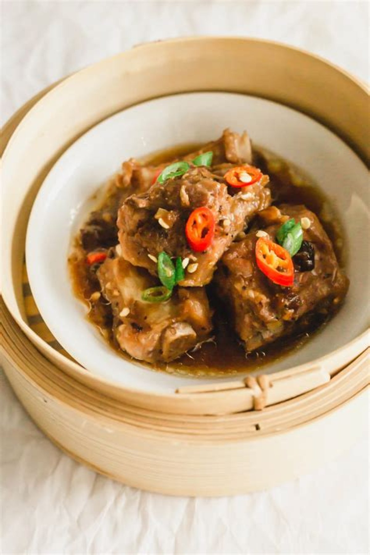 Easy Chinese Steamed Pork Spare Ribs with Garlic and Chilli - Recipe