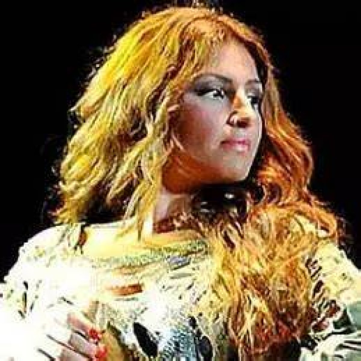 Elena Paparizou’s Boyfriend: Who Is Elena Paparizou Dating?