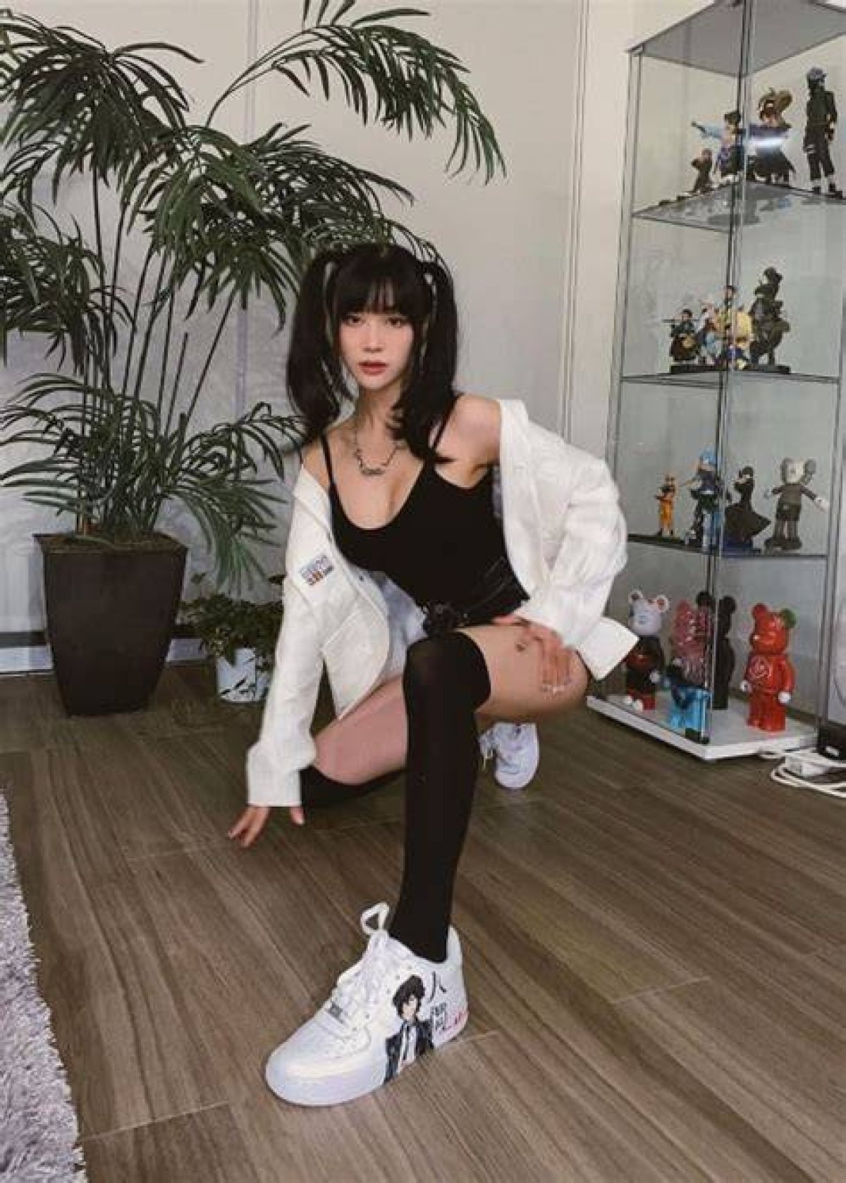 Emily Ghoul (Emily Mei) Biography