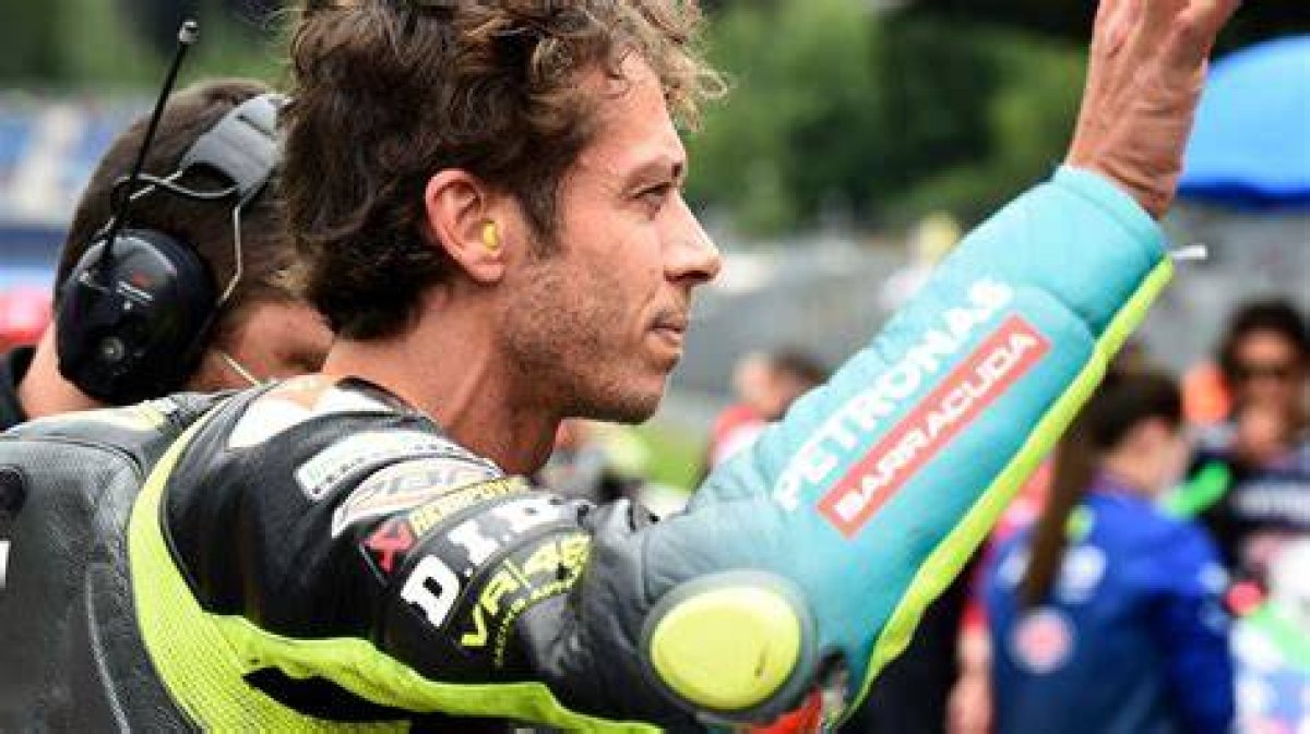 Emotional Back-Story of the Day Valentino Rossi Made “The Decision to Stop” | Motogp