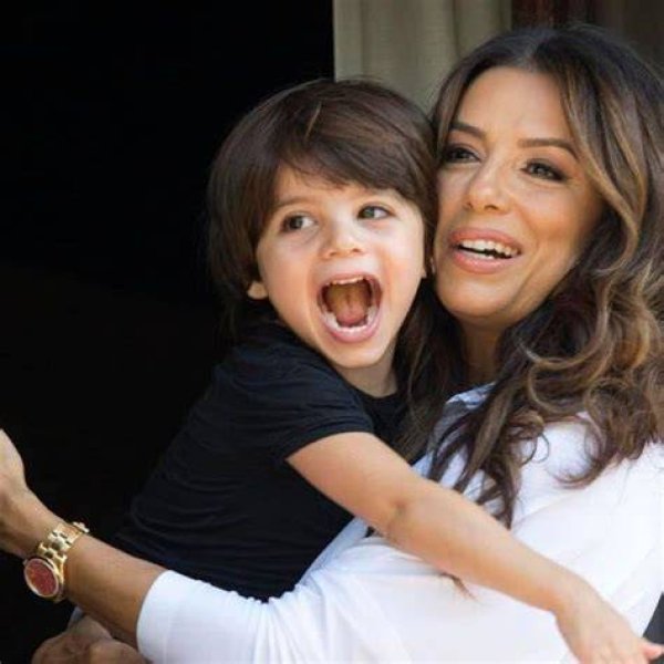 Eva Longoria Reportedly Buys Vacationing Home in Marbella