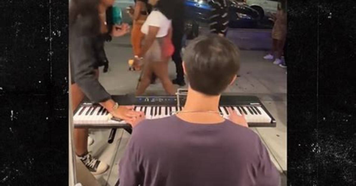 Girl Damages Street Performer's Piano in 'Unbelievable' Athens, Georgia Video