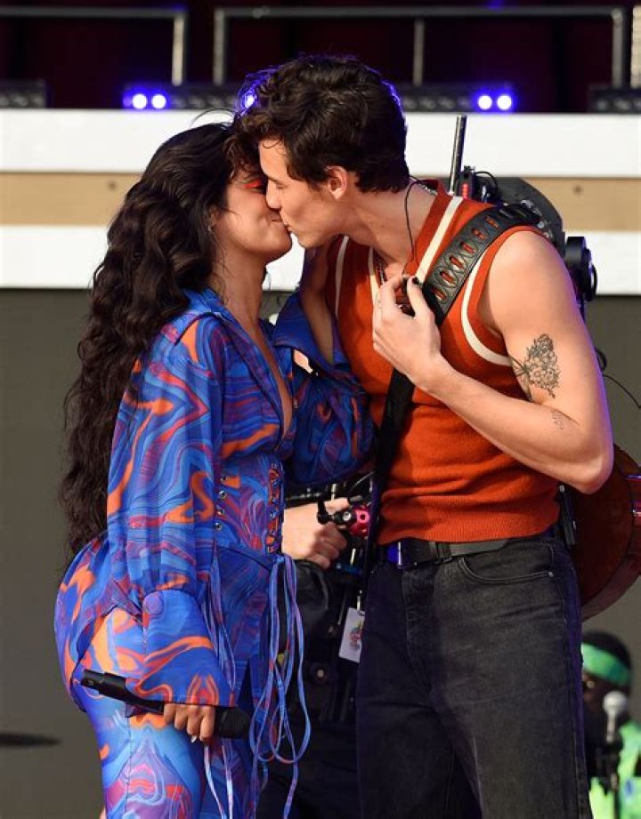 
“He not interested lol”: Video of Shawn Mendes pushing away Camila Cabello after their kiss at Coachella goes viral 