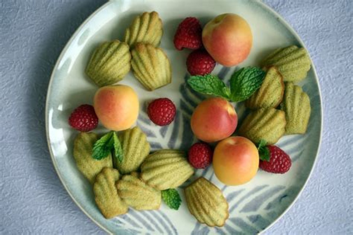 Honey and Green Tea Madeleines - Recipe