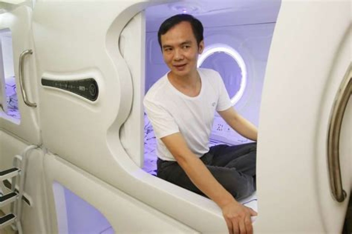Hong Kong Landlord Launches ‘Space Capsule’ Homes for Rent